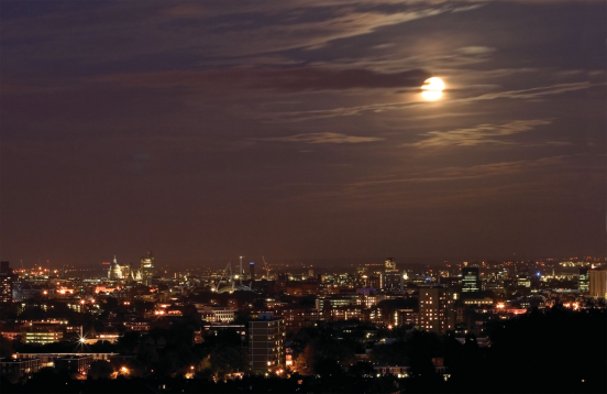 Mastering Deep-Sky Imaging in Urban Environments: A Light Pollution Filter Guide
